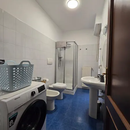 Per 4 Persone - Ascensore E Balcone Апартаменты Асти
